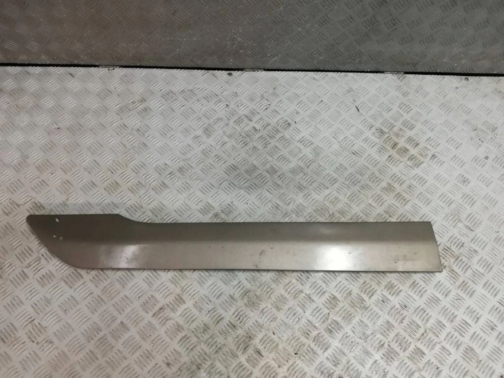 фото №1, Молдинг двері правий перед tourneo transit connect