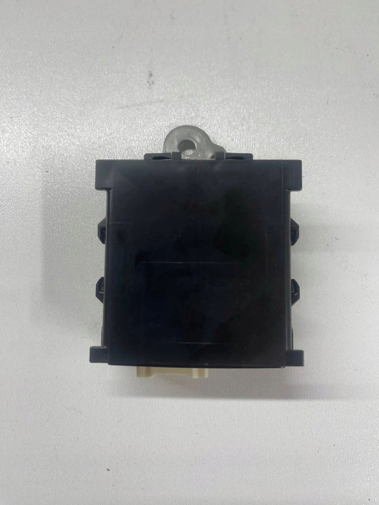 фото №3, Lexus rx 450h 2021 інше реле