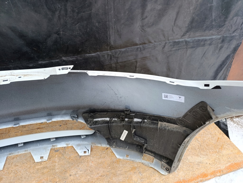 Бампер перед передній tesla 3 lift highland 23- 1781565-33-a z13 Доставка