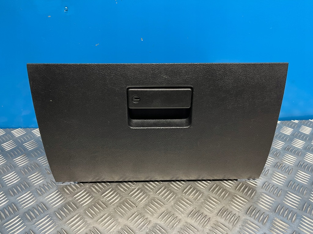 фото №1, Lincoln navigator ii 03- бардачок пасажира чорний