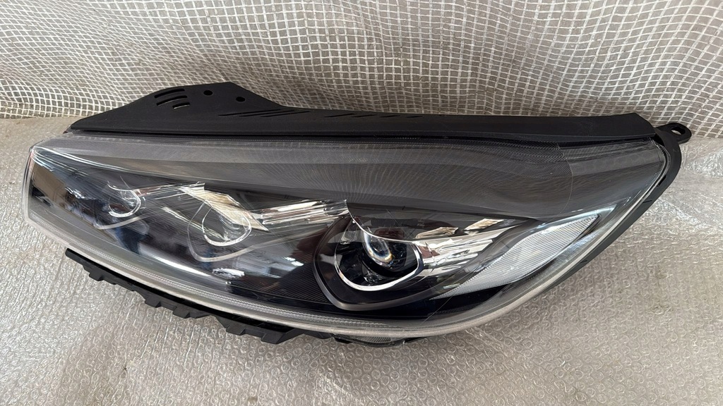 фото №1, Kia sorento lift 2018- лампа левая передняя 92101-c5620