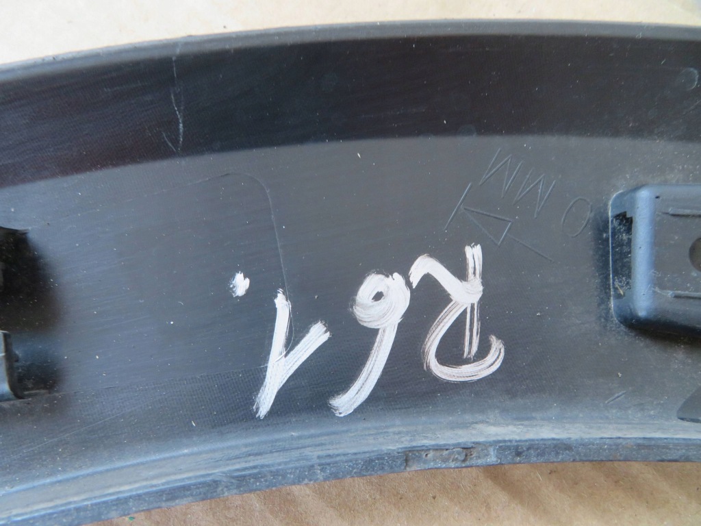 Молдинг крила лівий задній opel crossland x 13482067 -remo Зі Шроту