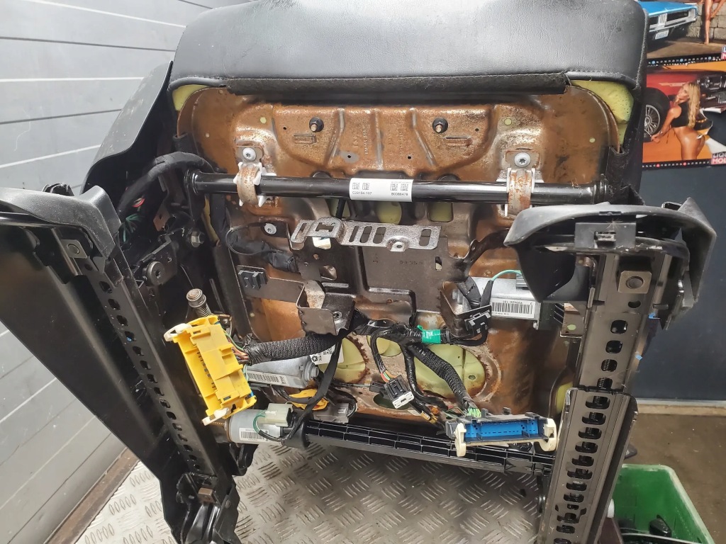 фото №9, Jeep grand cherokee 2015-2022 перед сторона права сидіння, сидіння