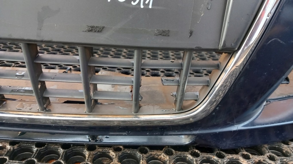 фото №7, Audi a6 c6 s-line бампер перед омыватель lz7r