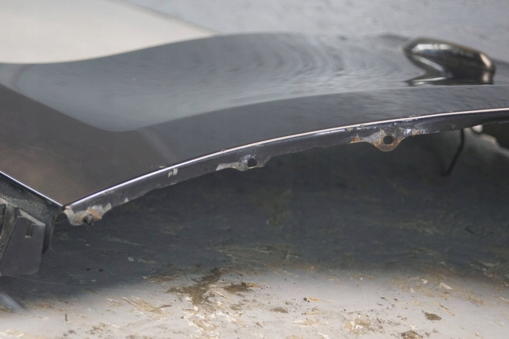 Bmw e87 крыло  правый  перед b2452 Оригинал