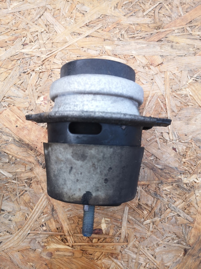 фото №1, Vw touareg 7l подушка двигателя 7l6199131c