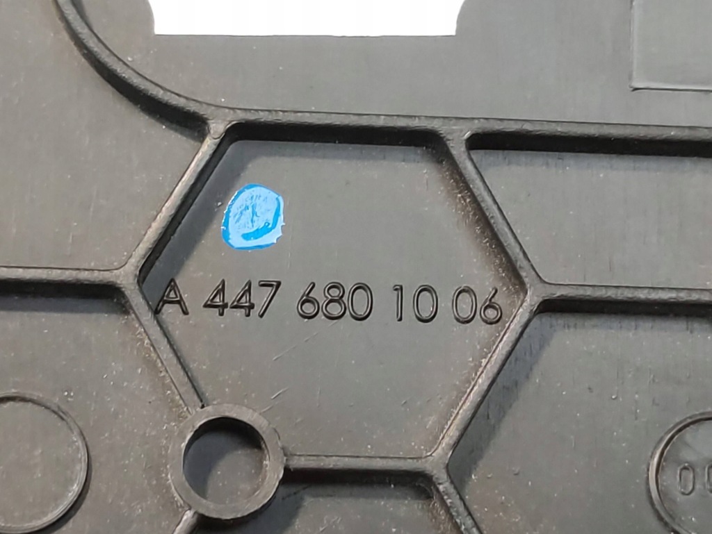 фото №10, Mercedes v-klasa vito w447 защита панели a4476801006