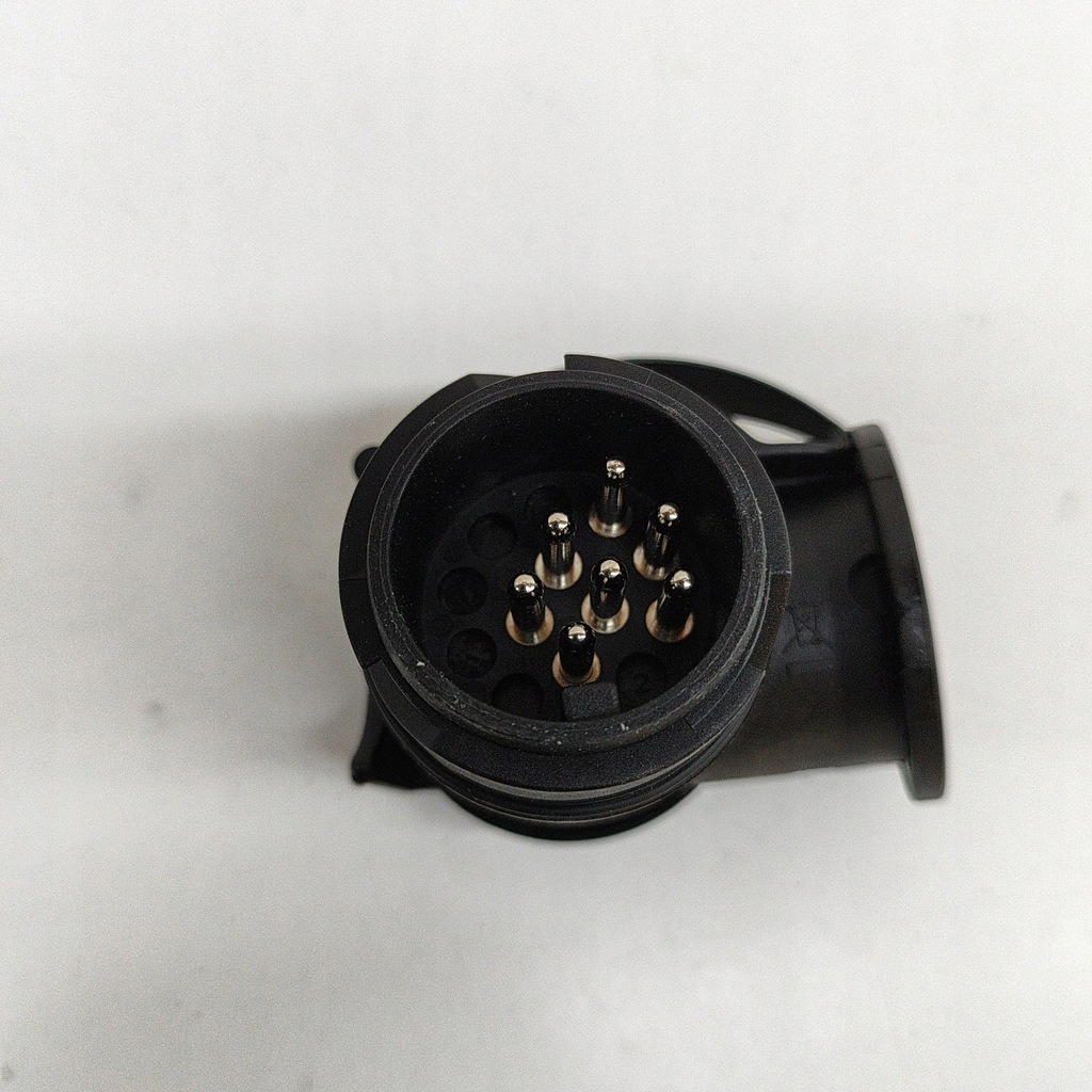 фото №5, Bmw ix 2022 разъём фаркоп буксировочный