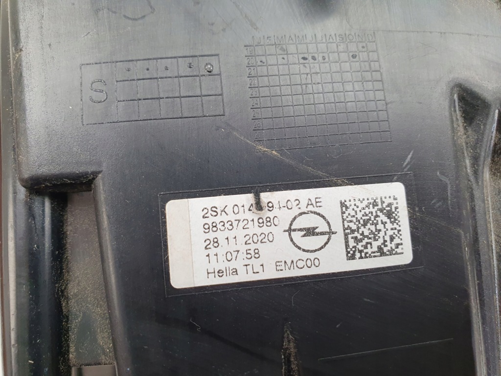 фото №12, Opel mokka b ii лампи задня full led комплект 9833721980 9833721880