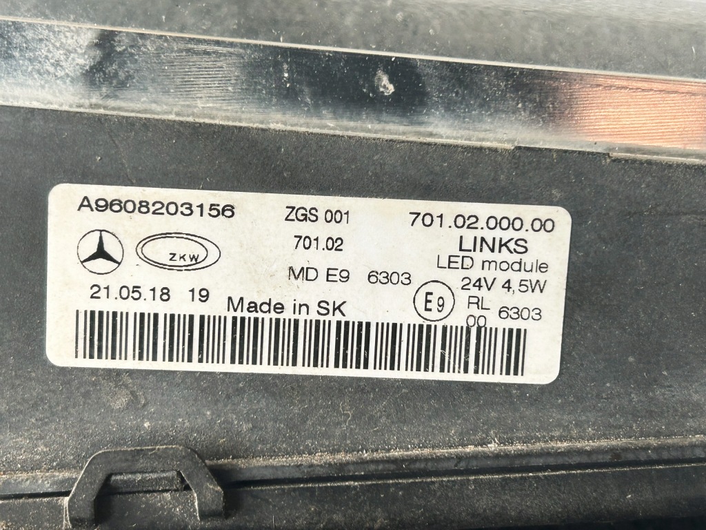 Протитуманна фара led лівий a9608203156 mercedes actros mp4 Доставка