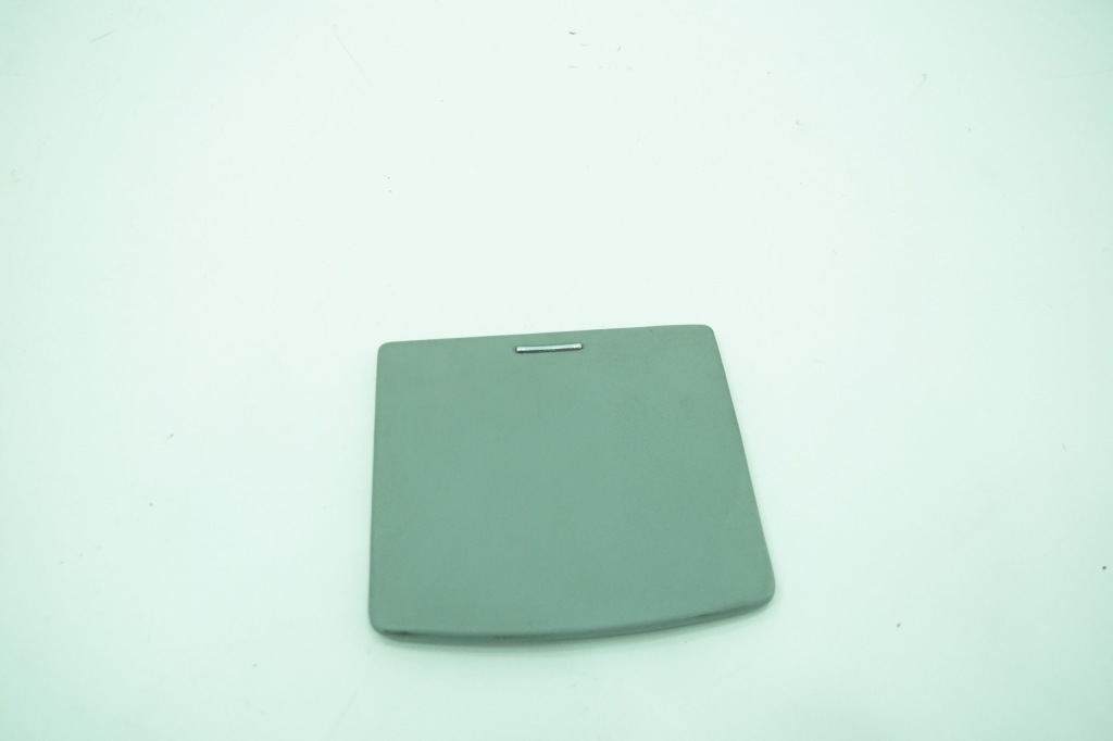 фото №1, Крышка бардачка перед mercedes cl w215