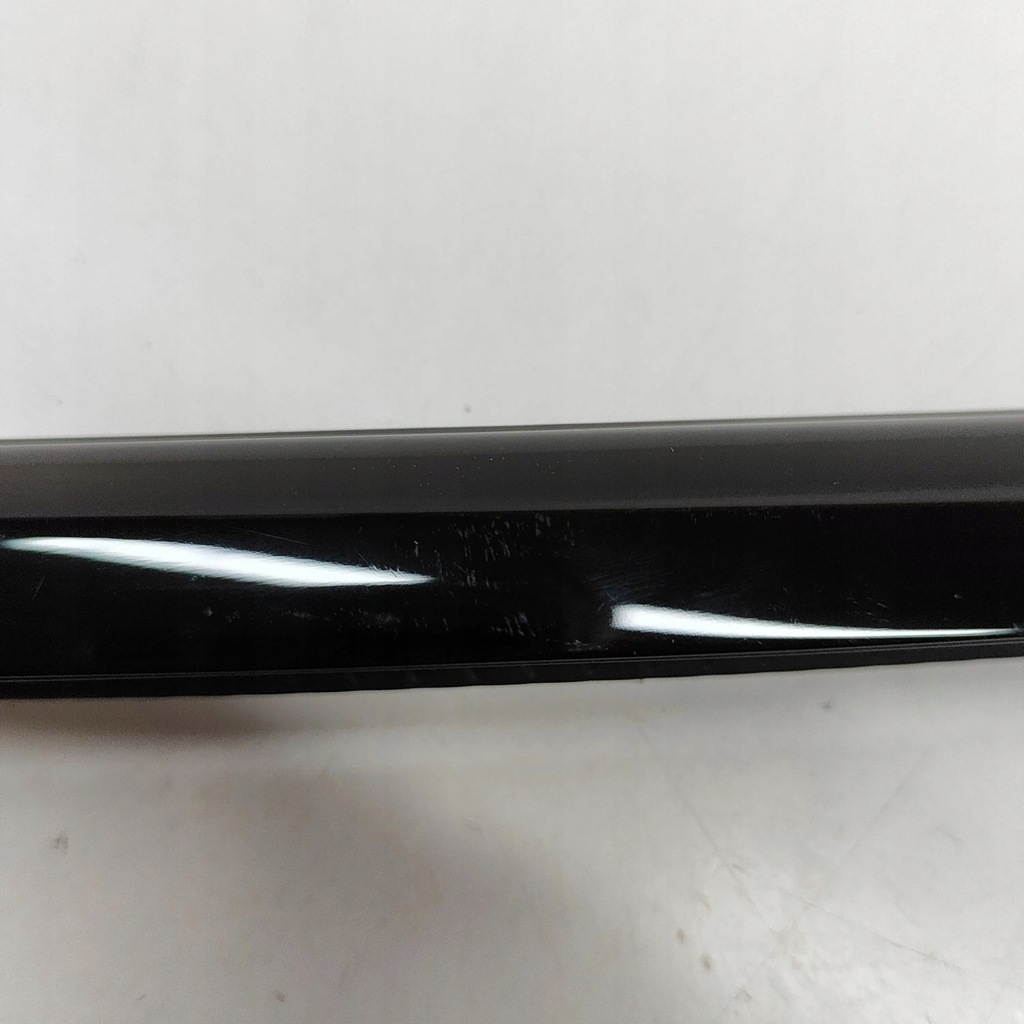 фото №6, Audi e-tron gt 2022 левая сторона молдинг / прокладка стекло дверь задних