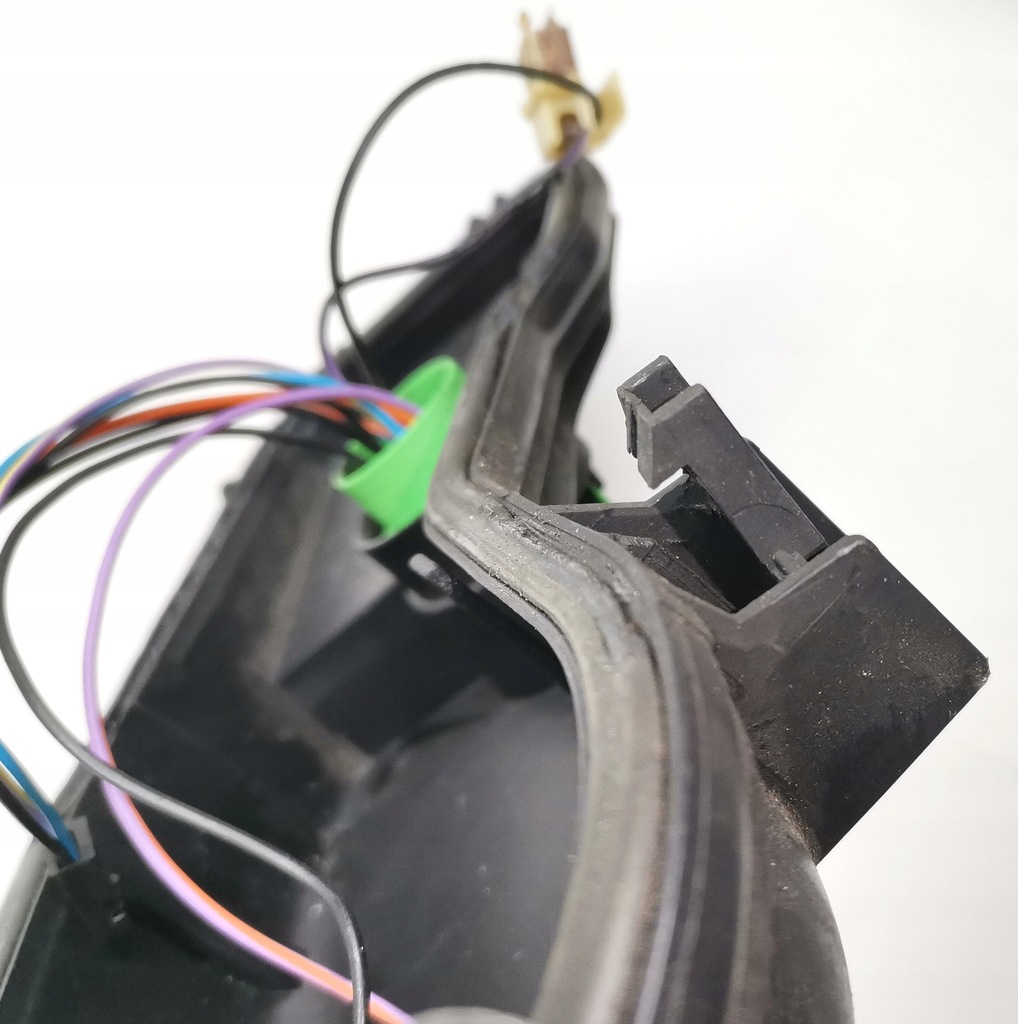 фото №7, Крышка заглушка лампы mondeo mk3 левая