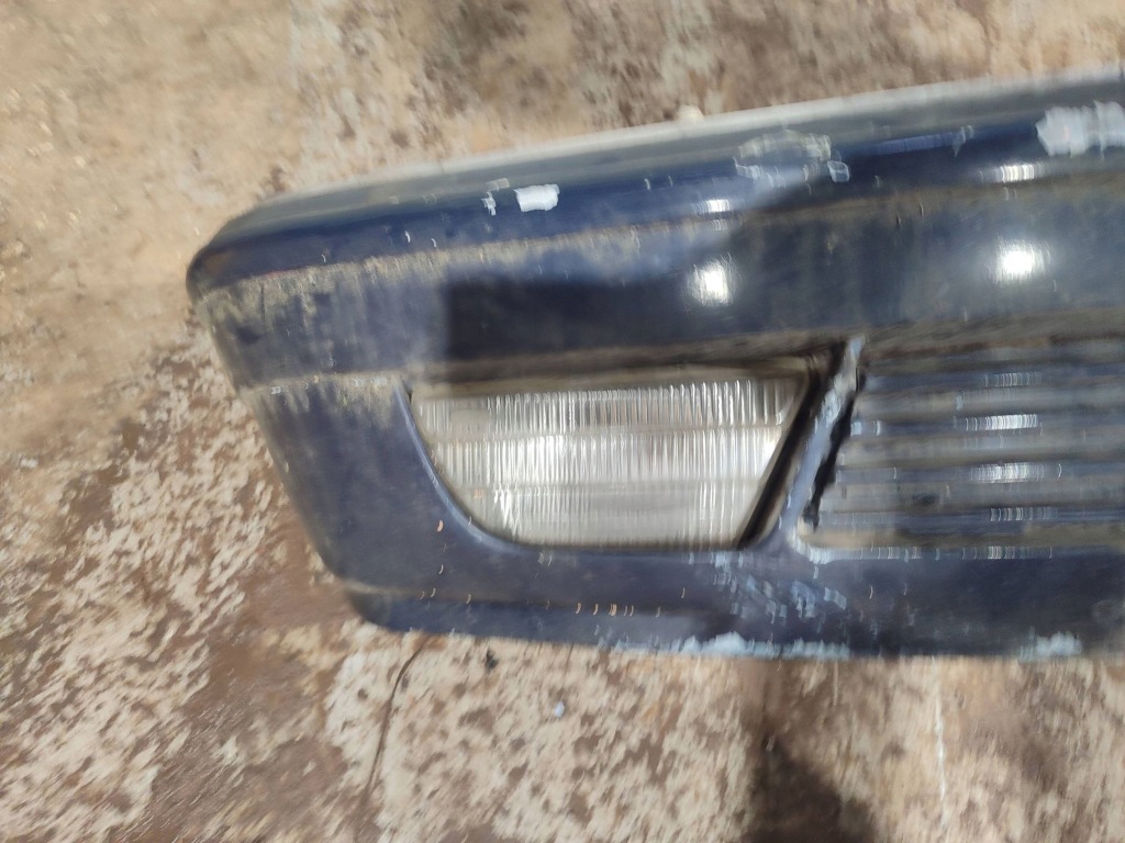 Бампер передній mercedes-benz 380 560sec c126 Оригінал
