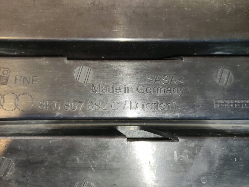 фото №6, Audi a4 s4 b8 8k решётка бампера передний левая левый перед 8k0807682c