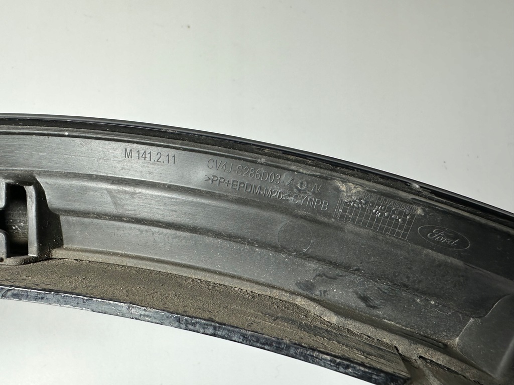 фото №5, Kuga mk2 молдинг крила лівий задня cv4j-s286d03-a