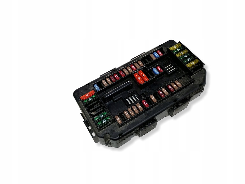 фото №1, Коробка / модуль предохранителей bmw 4 f32 f33 2015 9337879