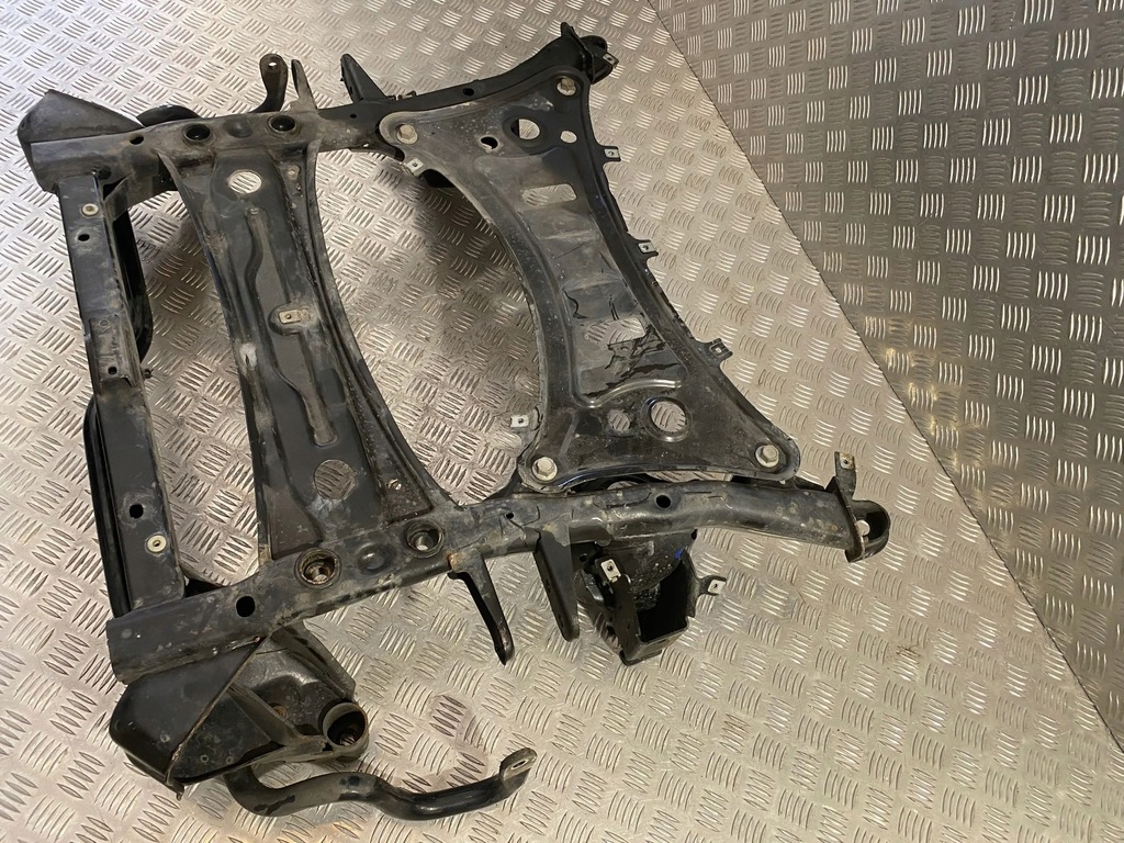 фото №6, Bmw x4 f26 2018 рама вспомогательная передняя