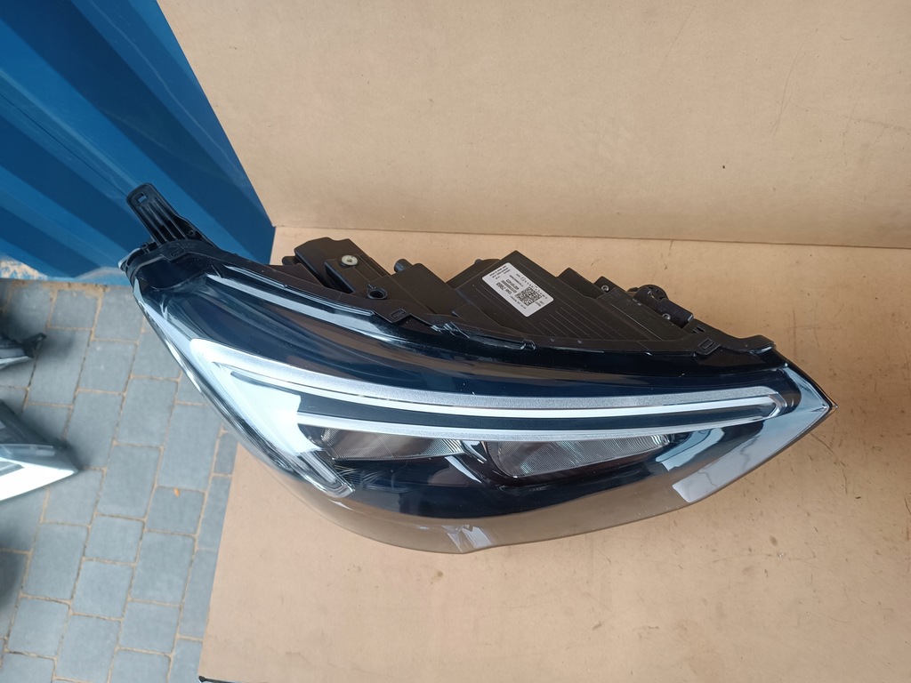 фото №8, Opel crossland обычная лампа правая левая