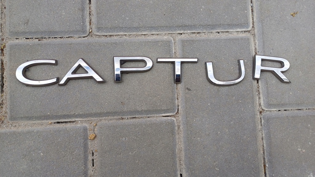 фото №1, Renault captur ii эмблема крышки багажника