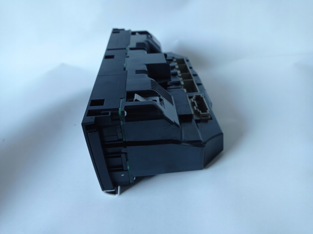 фото №8, Панель кондиціонера audi a6 c6 4f2820043p