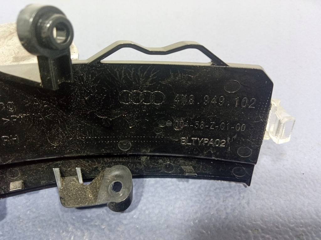 фото №4, Audi q8 rsq8 4m8 поворотник зеркало правый led 4m8949102