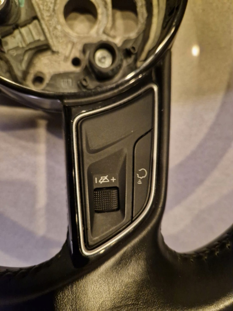 фото №6, Повітропровід шкіряний idealna audi a4 b9 пелюстки перемикання мультифункція