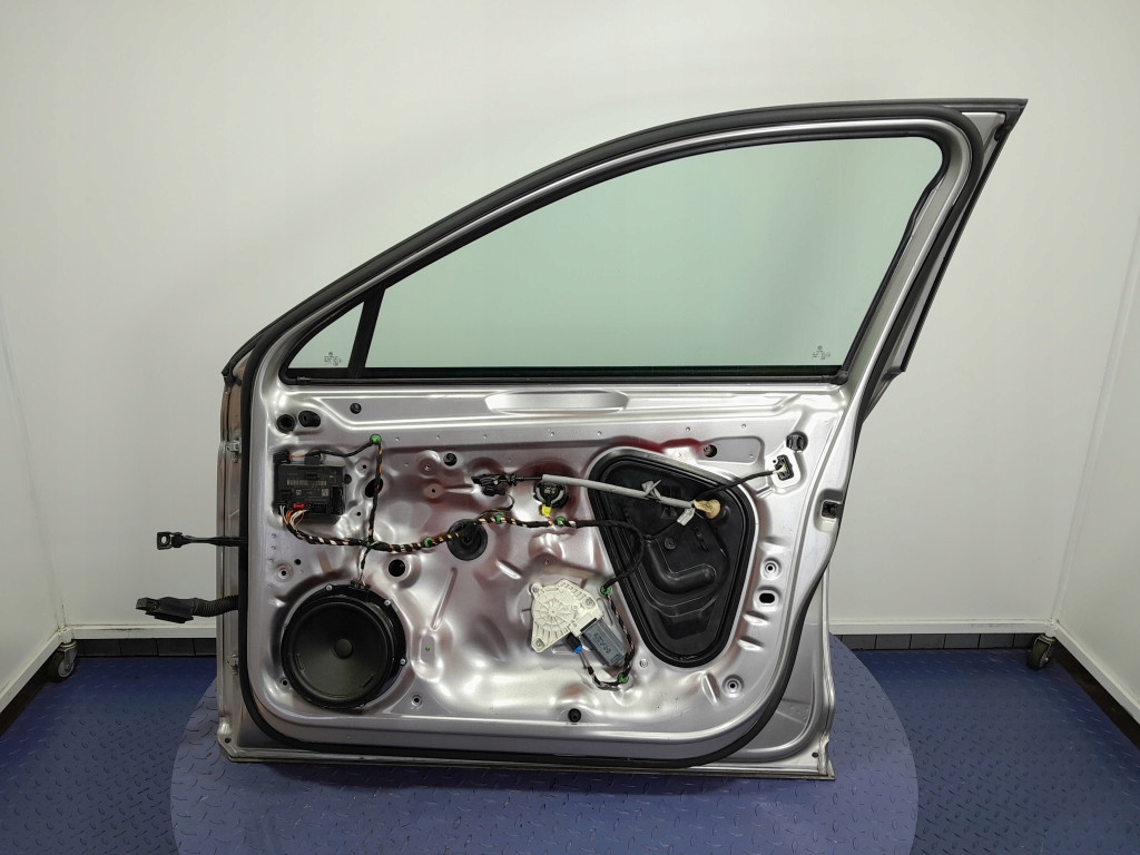 фото №12, Vw passat b8 дверь перед правое передние lb7w