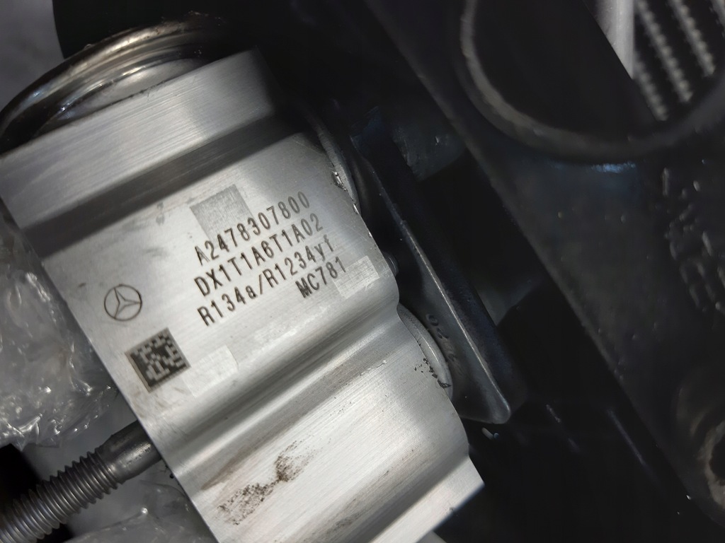 фото №7, Радиатор отопителя кондиционера mercedes x247