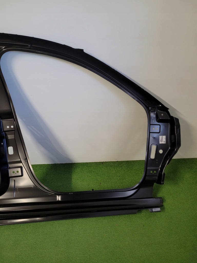 фото №7, Opel corsa f левый порог обшивка порог левая блок двигателя подкрылок рамка левая