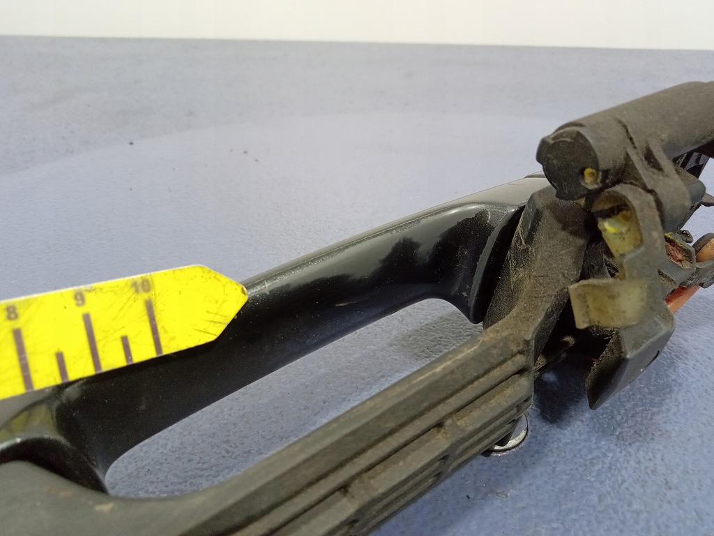 фото №5, Toyota avensis verso ручка дверь перед правая 1e2