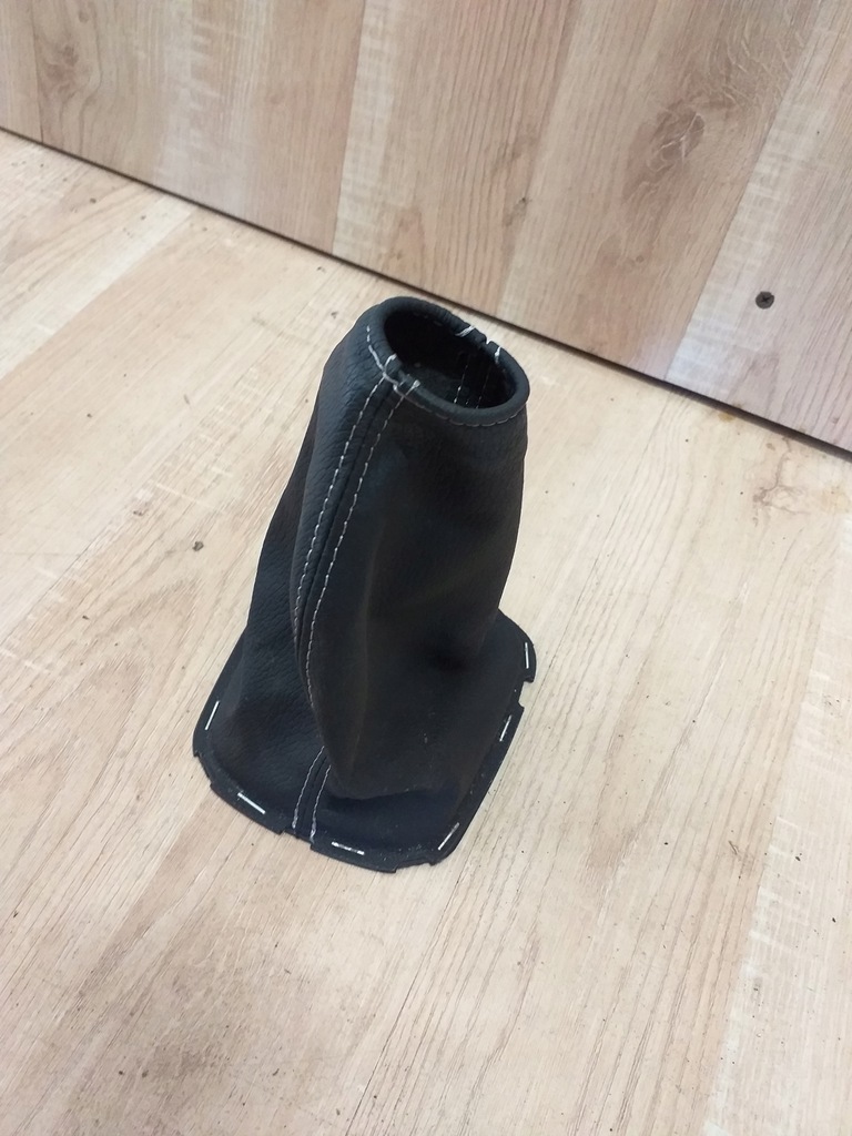 фото №1, Toyota yaris iii чехол передач