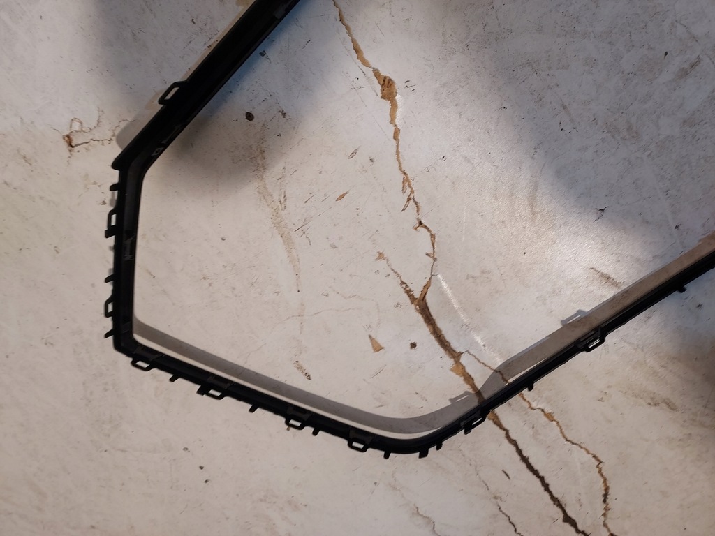 фото №7, Решітка радіатора audi a7 4k8 рамка