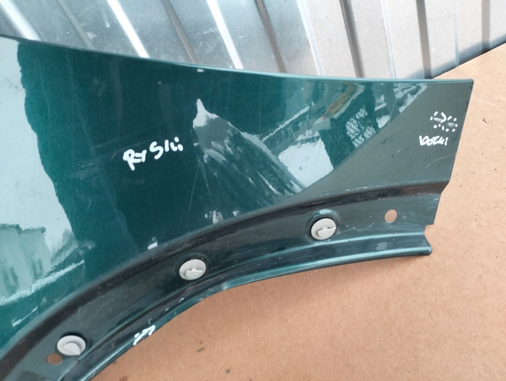 Крило ліве перед mini cooper r50 r52 lata 04-06 в Україні