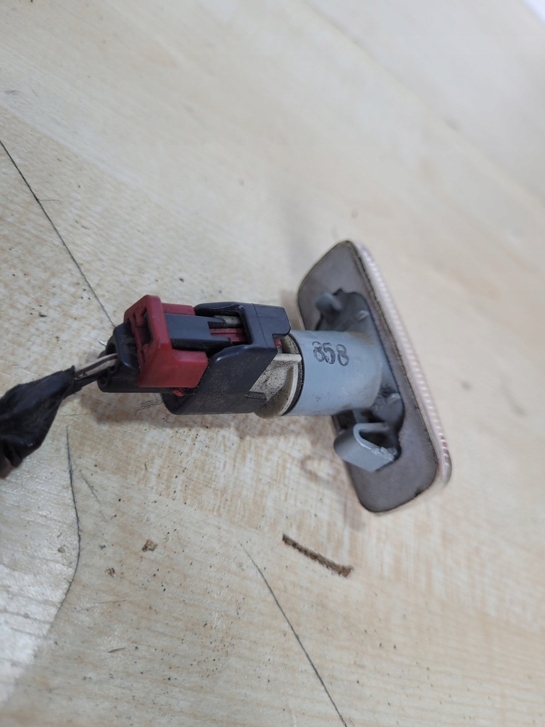 фото №5, Jeep cherokee kk 07-12 поворотник крыла