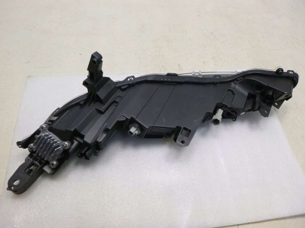 Nissan juke 2 фара правый  левая перед передние комплект Цена