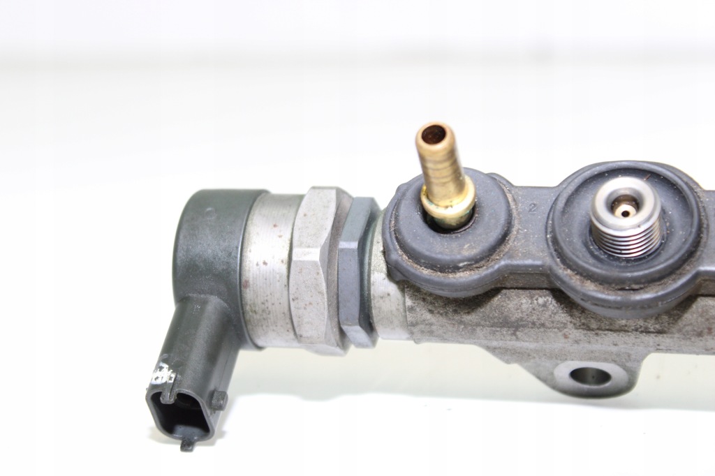 фото №7, Молдинг впрыскная датчик renault laguna iii 2.0 dci 0445214155