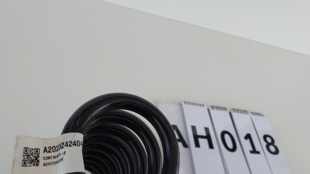 фото №4, Mercedes e klasa clk c208 w202 s210 задняя