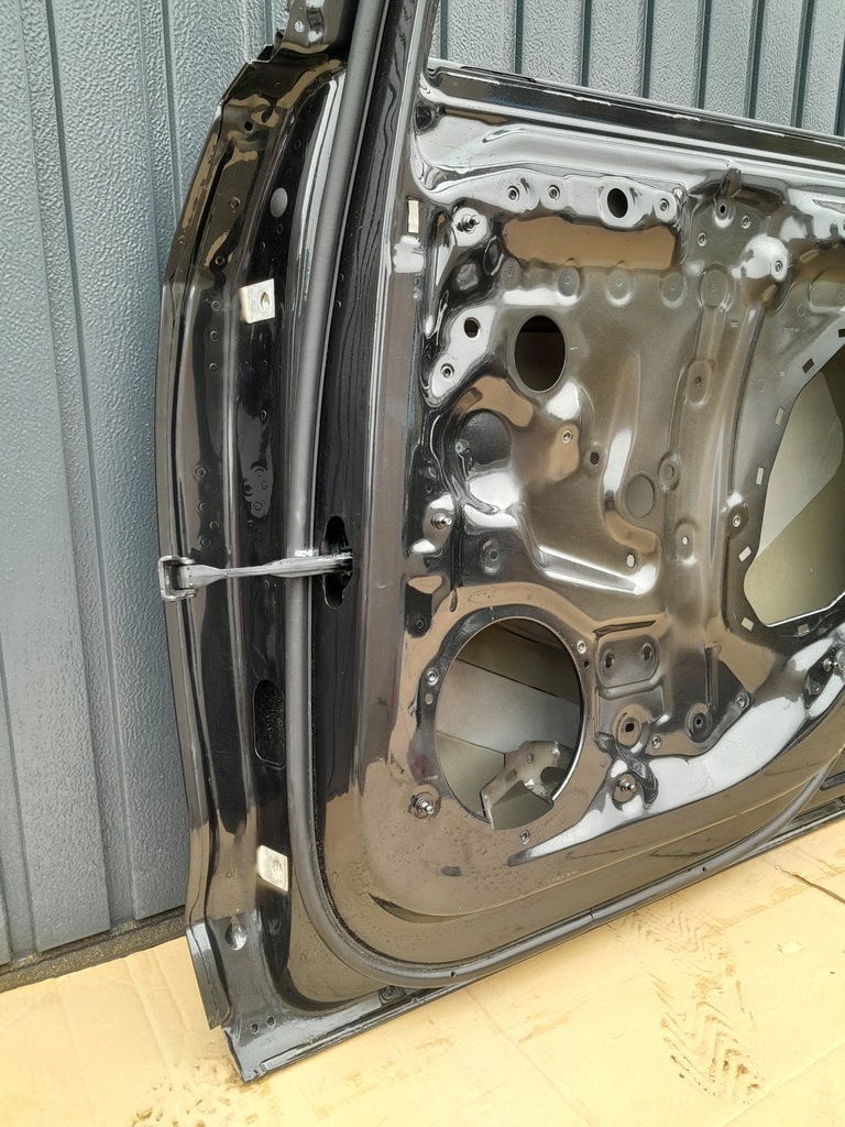 фото №7, Дверь задняя задние правое audi a8 d5 8n молдинг