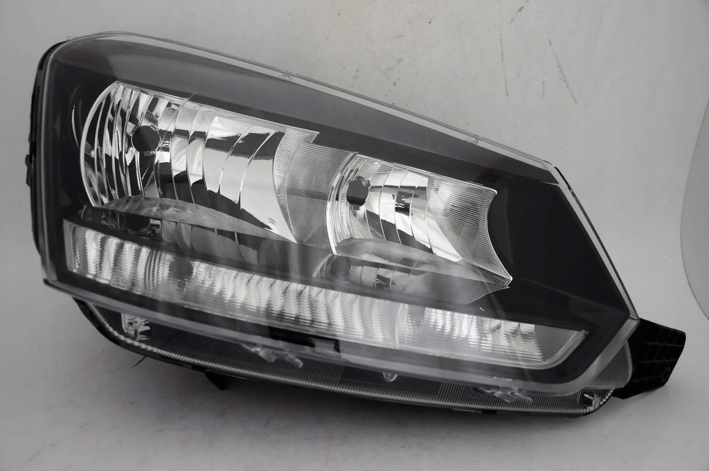 фото №3, Skoda yeti 2013- фара ele. правий h7 h7