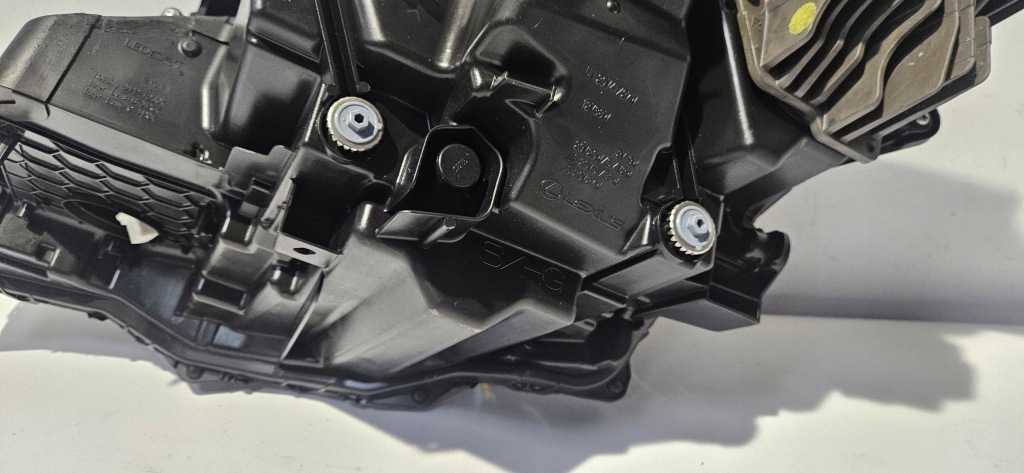 Фара правый перед full led lexus rx v 22- оригинал с Разборки