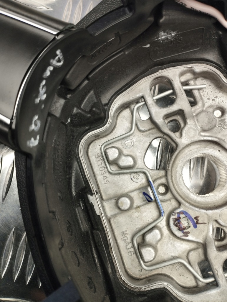 фото №13, Audi q7 воздуховод многофункциональный 4l0419091m