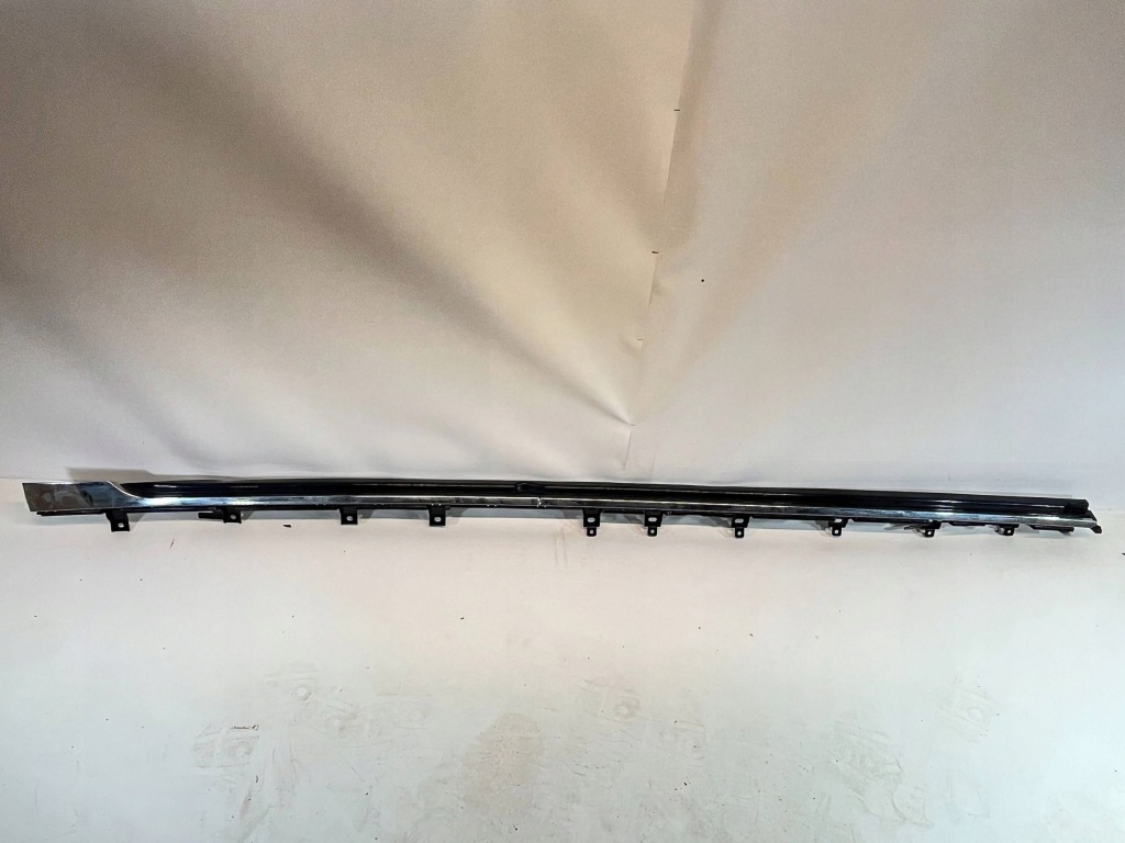 фото №1, Молдинг порог bmw 7 g11 g12 51779464152