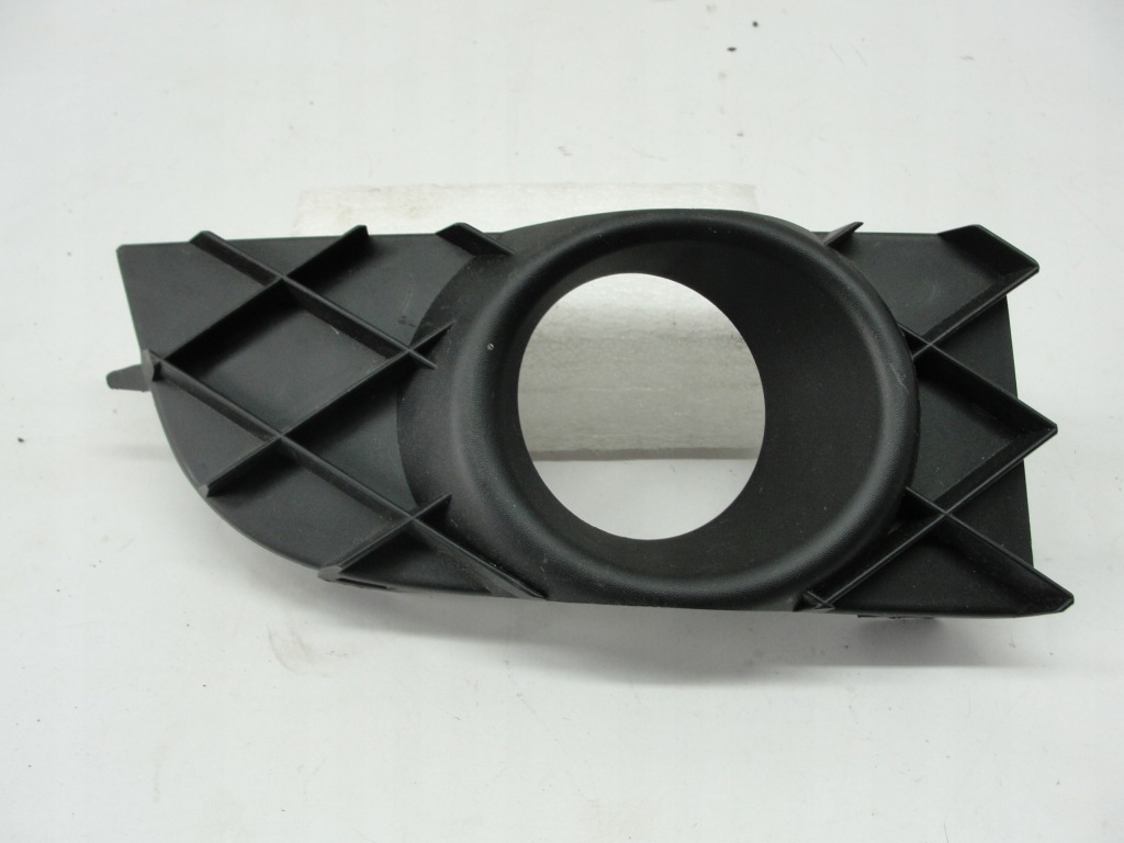 фото №1, Решітка протитуманної фари права renault laguna iii gt