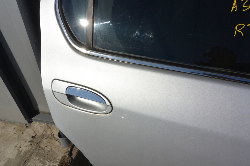 фото №9, Nissan maxima a33 qx дверь правое задняя 00-05