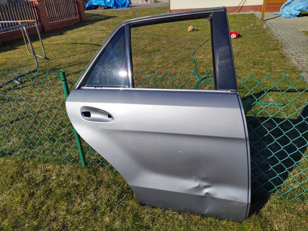 фото №1, Mercedes ml w166 дверь задняя правое