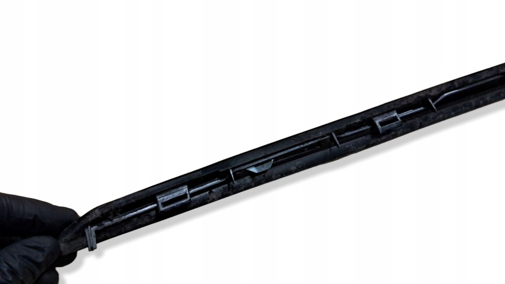 фото №10, Peugeot 3008 i правая молдинг стекло лобовое ewp 9682757880