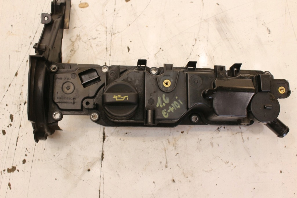 фото №4, Кришка клапанів 9688939180 c4 picasso ii 1.6 e-hdi