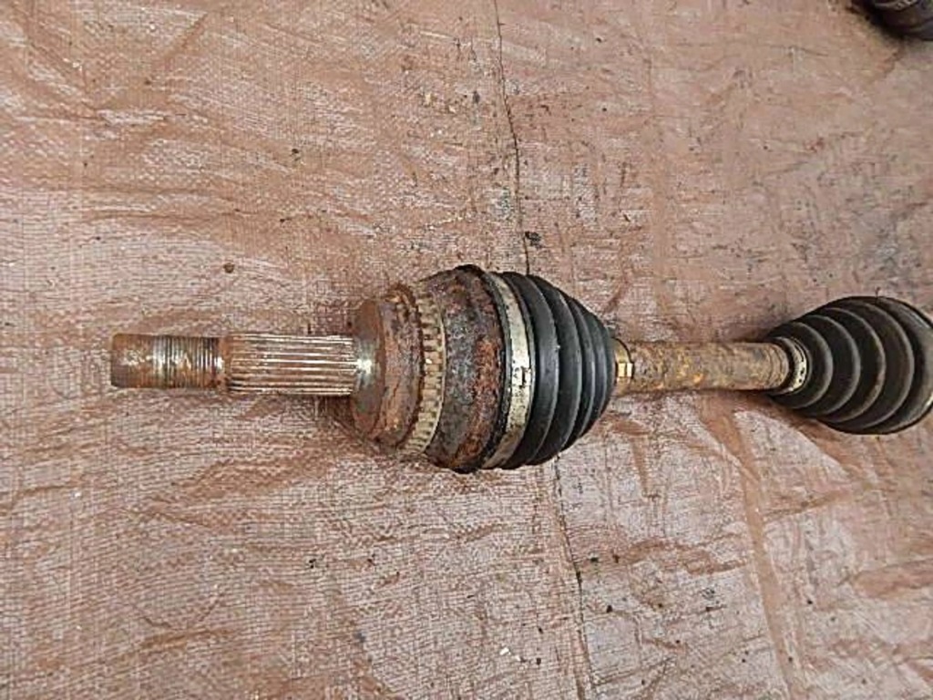 фото №4, Приводной вал левая toyota rav4 ii 00-06 2,0b