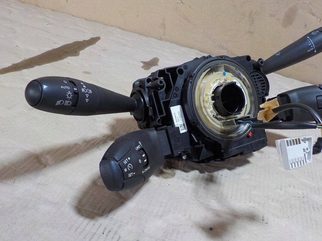 фото №6, Citroen ds3 переключатель комбинированный подрулевой переключатель 1.6 ehdi